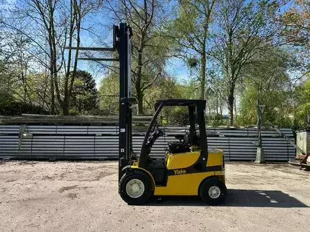 Wózki widłowe diesel 2019  Yale GDP 20 VX (10)