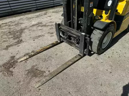 Wózki widłowe diesel 2019  Yale GDP 20 VX (17)