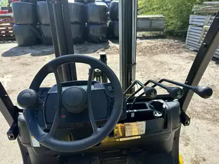 Wózki widłowe diesel 2019  Yale GDP 20 VX (23)