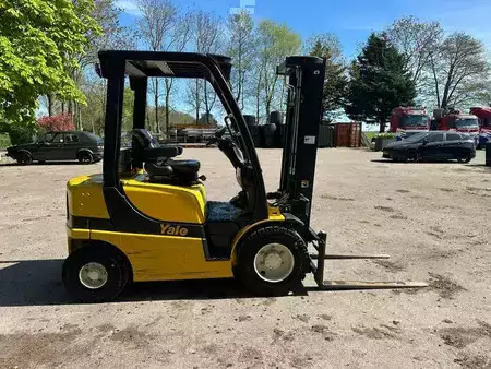 Wózki widłowe diesel 2019  Yale GDP 20 VX (7)