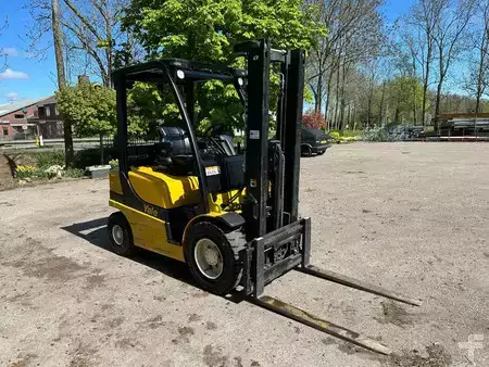 Wózki widłowe diesel 2019  Yale GDP 20 VX (8)