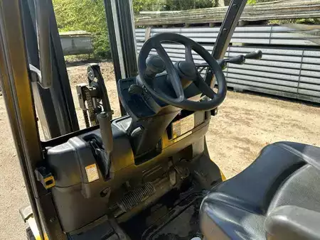 Diesel heftrucks 2019  Yale GDP 20 VX (19)