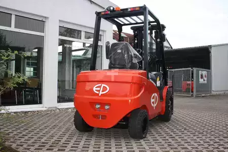 Elektro 4 Rad 2025  EP Equipment EFL353 (3)
