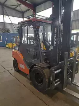 Diesel gaffeltruck 2018  Toyota Toero 40-8FD40N (3)