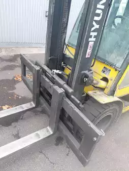Carrelli elevatori diesel 2014  Hyundai 33D (9)