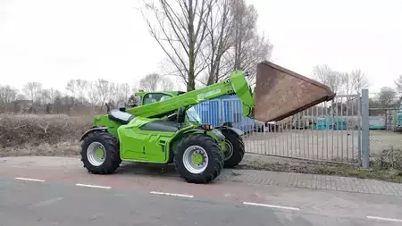 Verreikers (vast) 2015  Merlo P55.9CS (3)