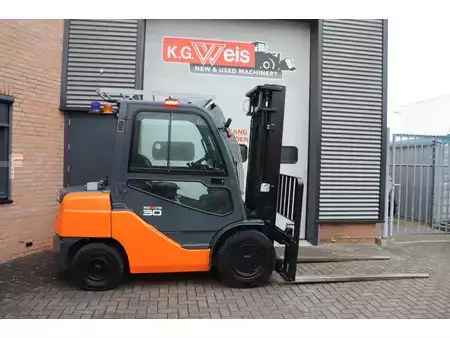 Diesel Forklifts 2020  Toyota 02-8FDF30 02-8FDF30 (8)