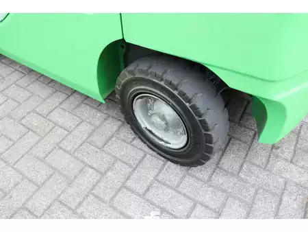 Chariots élévateurs diesel 2018  Cesab M325 M325 (11)