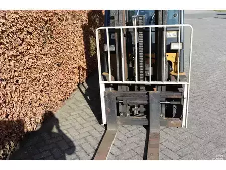 Wózki widłowe diesel 2014  Yale GLP16VX GLP16VX (10)
