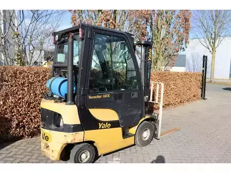 Wózki widłowe diesel 2014  Yale GLP16VX GLP16VX (4)
