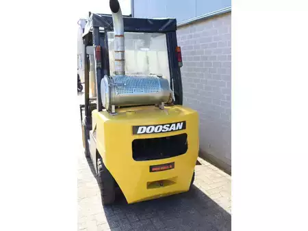 Dieselový VZV 2007  Doosan D33S-3 D33S-3 (7)