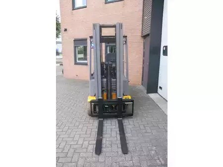 Diesel Forklifts 2016  Jungheinrich EFG216 EFG216 (4)