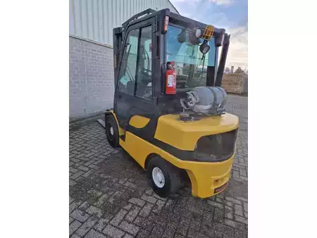 Diesel Forklifts 2013  Yale GLP30VX GLP30VX (5)