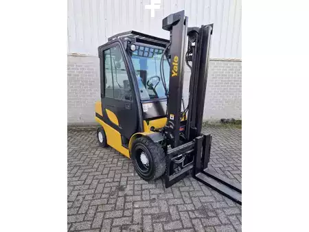 Diesel Forklifts 2013  Yale GLP30VX GLP30VX (7)