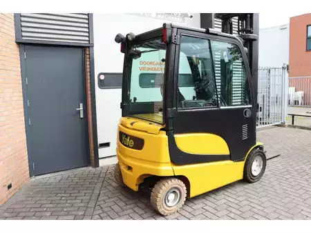 Wózki widłowe diesel 2011  Yale ERP25VL ERP25VL (14)
