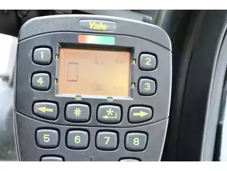 Wózki widłowe diesel 2011  Yale ERP25VL ERP25VL (18)