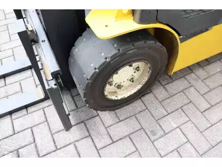 Wózki widłowe diesel 2011  Yale ERP25VL ERP25VL (19)