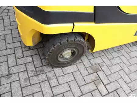 Dieselstapler 2011  Yale GLP25VX GLP25VX (13)