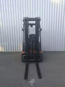 Carrelli elettrici 3 ruote 2019  Toyota 8FBE15T (4)