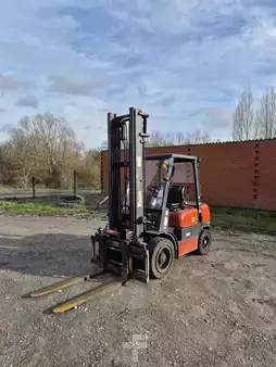 Diesel gaffeltruck 2007  Tailift FD30 (1)