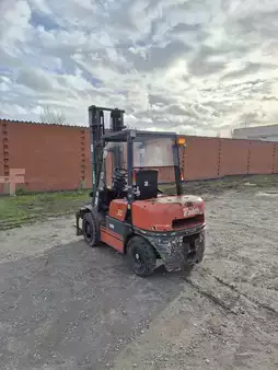 Diesel gaffeltruck 2007  Tailift FD30 (4)