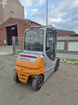 Elektro čtyřkolový VZV 2012  Still RX60-40 (1)