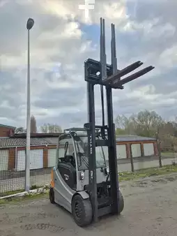 Elektro čtyřkolový VZV 2012  Still RX60-40 (6)