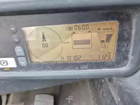 Eléctrico - 4 rodas 2014  Jungheinrich EFG425k (8)
