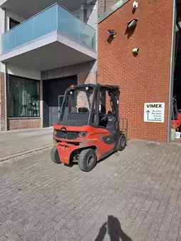 Chariots élévateurs diesel 2021  Linde H20D/600 (1)