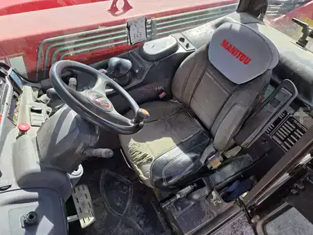 Telescopic forklift rigid 2016  Manitou MLT735 (9)