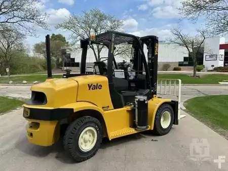 Propane Forklifts - Yale GLP155VX (3)