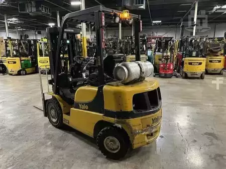 Propane Forklifts - Yale GLP050MX (5)