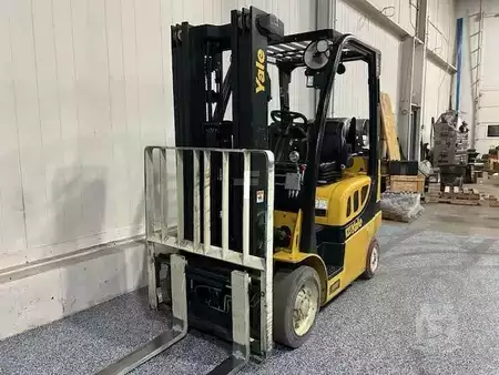 Propane Forklifts 2019  Yale GLC050VX (1)
