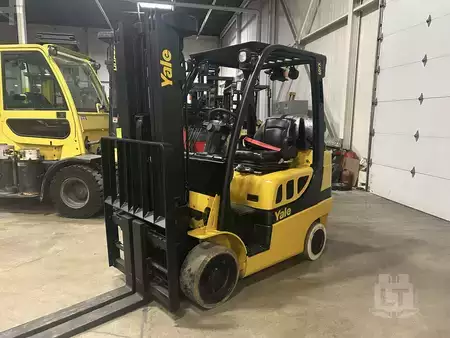 Propane Forklifts 2020  Yale GLC060VX (4)