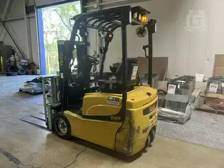 4-Wheel Electric - Yale ERP030VT (2)