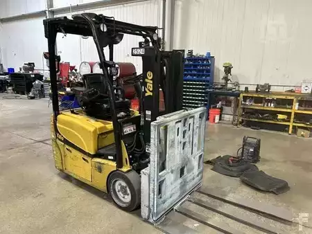 4-Wheel Electric 2021  Yale ERP030VT (4)