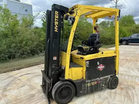 Montacargas Eléctrico (4 ruedas) - Hyster E65XN-40 (4)