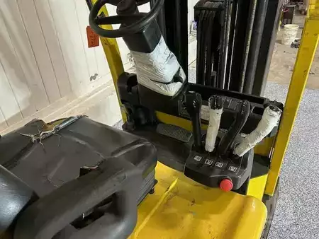 Montacargas Eléctrico (4 ruedas) - Hyster E65XN-40 (5)