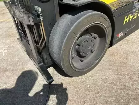 Montacargas Eléctrico (4 ruedas) - Hyster E65XN-40 (6)