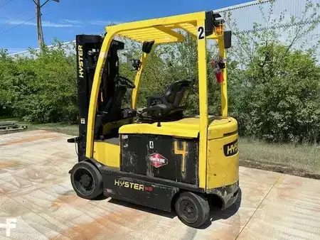Montacargas Eléctrico (4 ruedas) - Hyster E65XN-40 (2)