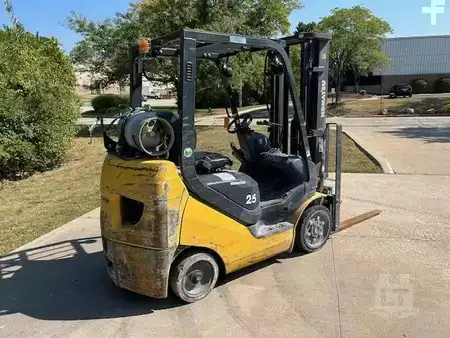 Propane Forklifts - Komatsu FG25ST-16 (3)