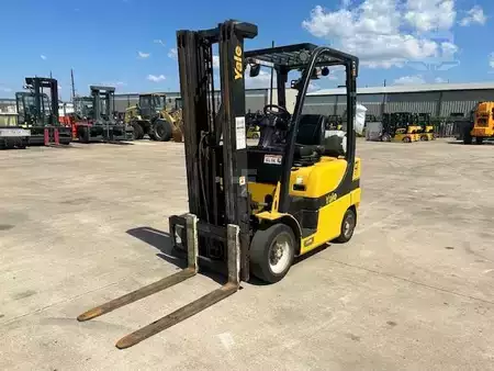 Propane Forklifts 2020  Yale GLC050LX (7)
