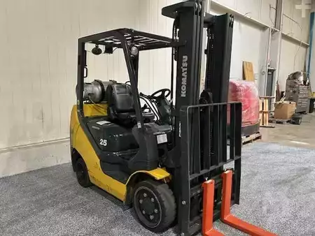 Propane Forklifts - Komatsu FG25ST-16 (3)