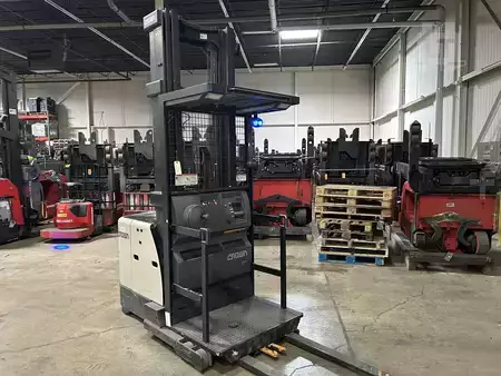 Order Picker 2021  Crown SP3520-30 (4)