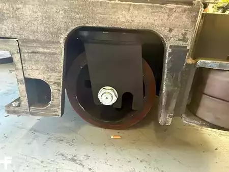 Montacargas Eléctrico (4 ruedas) 2023  HUBTEX MSU37 (8)