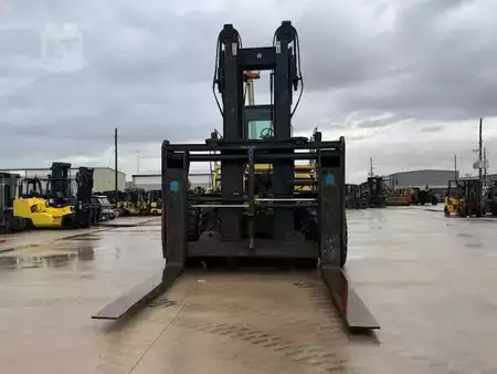 Rough Terrain Forklifts 2012  HOIST P650 (11)