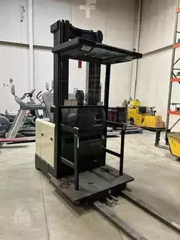 Order Picker 2002  Crown SP3020-30 (7)