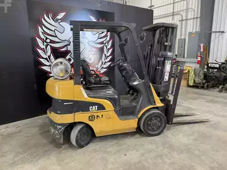Propane Forklifts - CAT Lift Trucks C5000 (1)