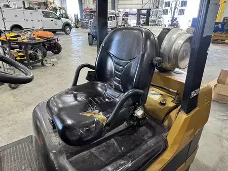 Propane Forklifts - CAT Lift Trucks C5000 (11)