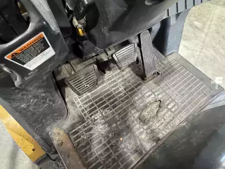 Propane Forklifts - CAT Lift Trucks C5000 (12)